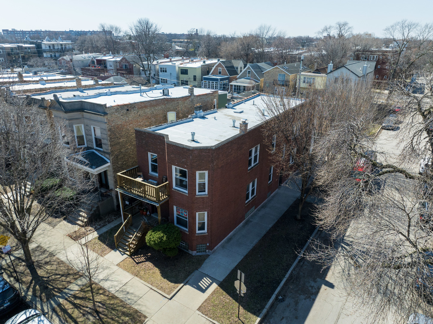 2648 N Francisco Avenue, Chicago, IL 60647