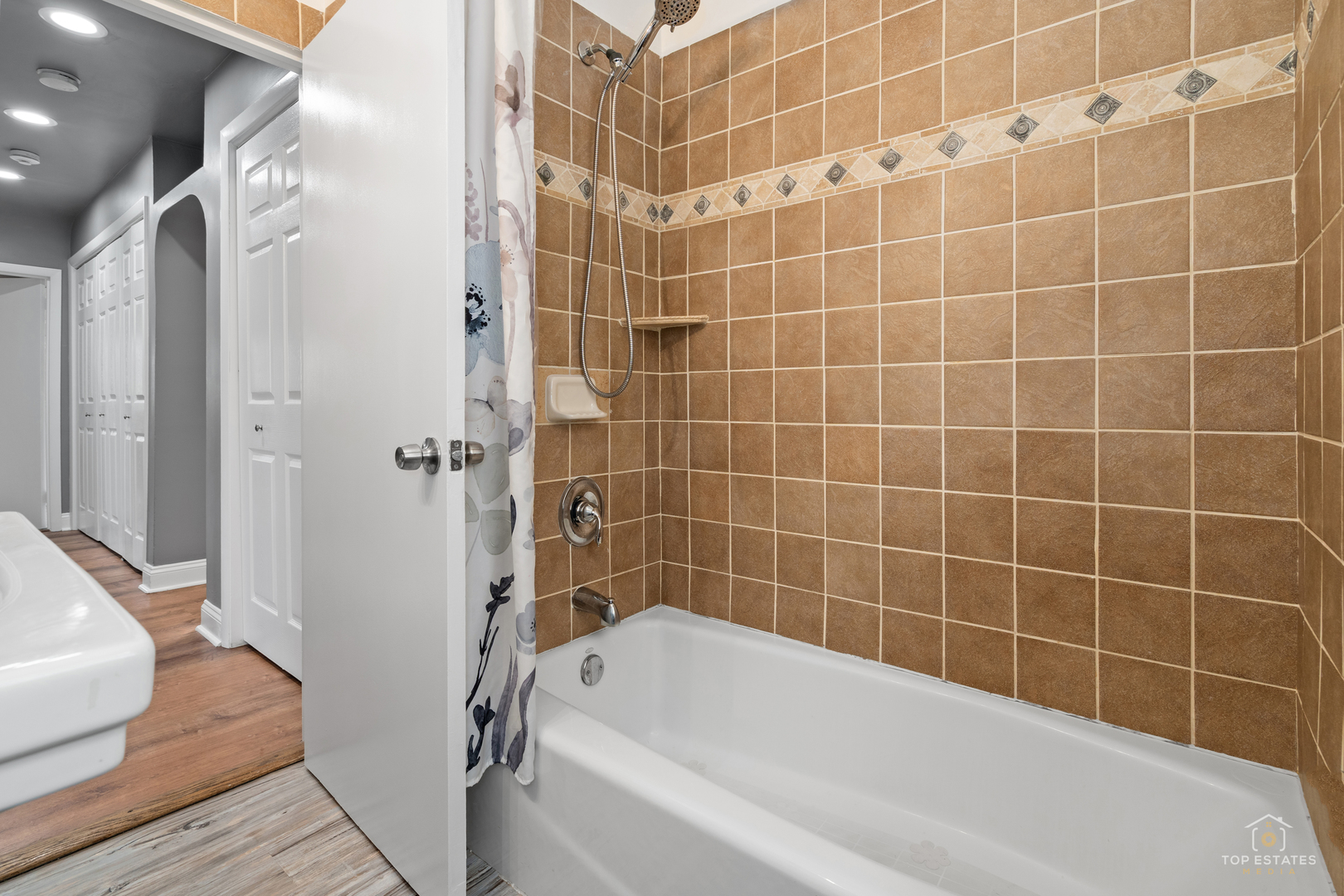 3850 W 93rd Street, Evergreen Park, IL 60805