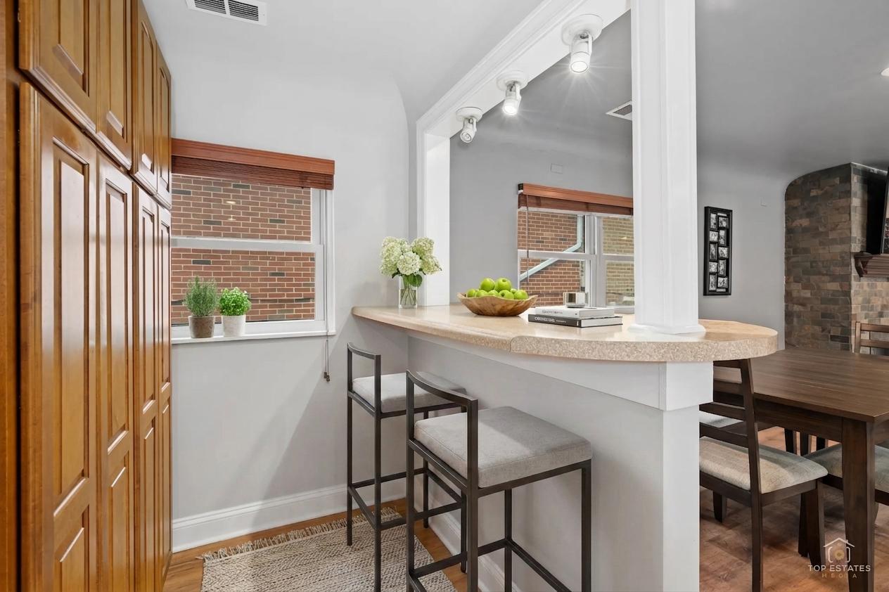 3850 W 93rd Street, Evergreen Park, IL 60805