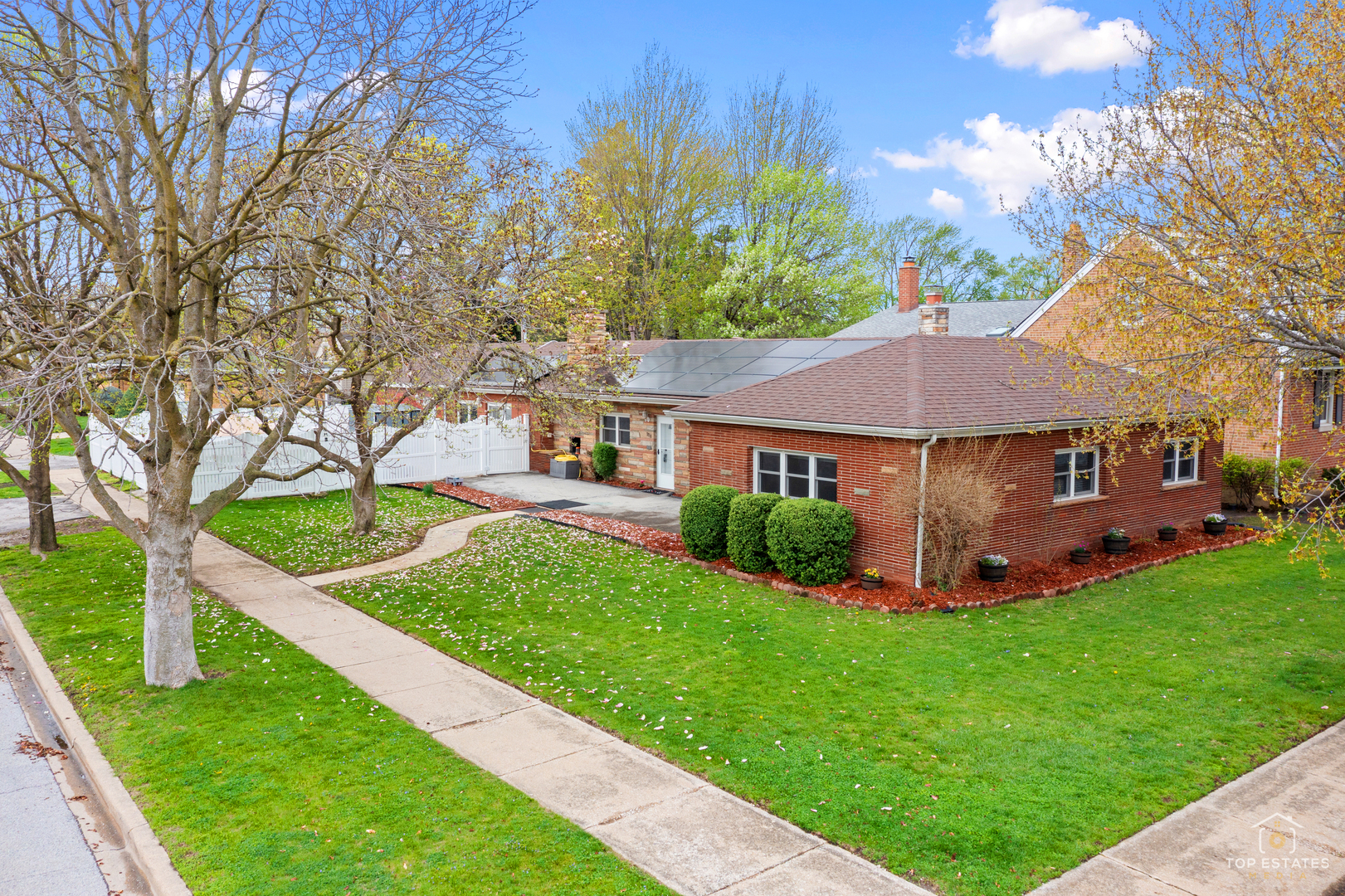 3850 W 93rd Street, Evergreen Park, IL 60805