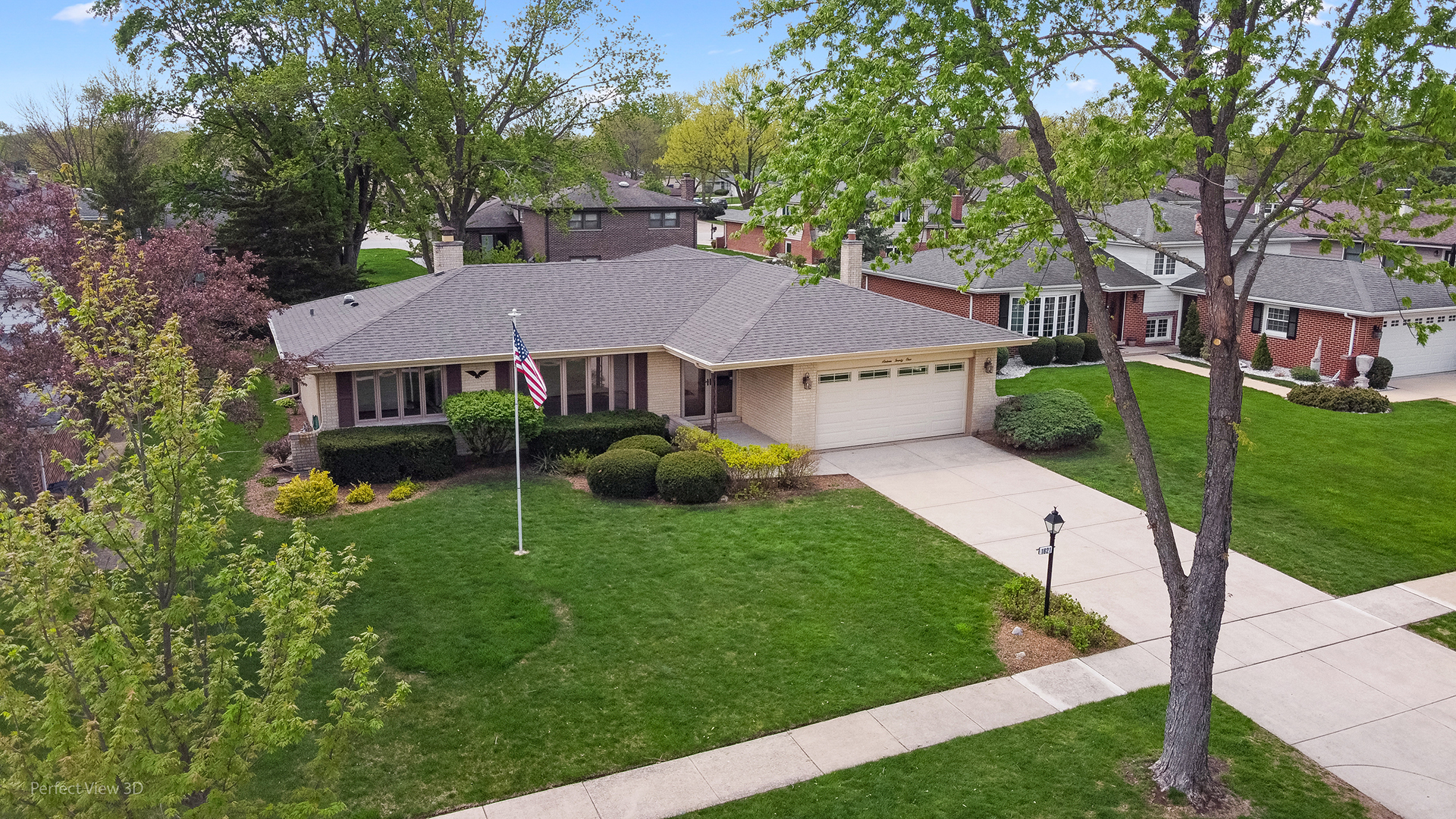 1621 Claremont Drive, Darien, IL 60561