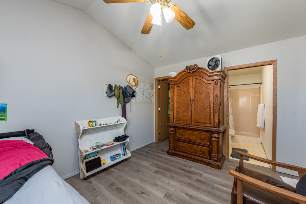 1230 Pheasant Run, Zion, IL 60099