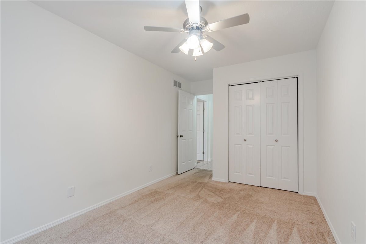 1315 Bancroft Drive, Bloomington, IL 61704