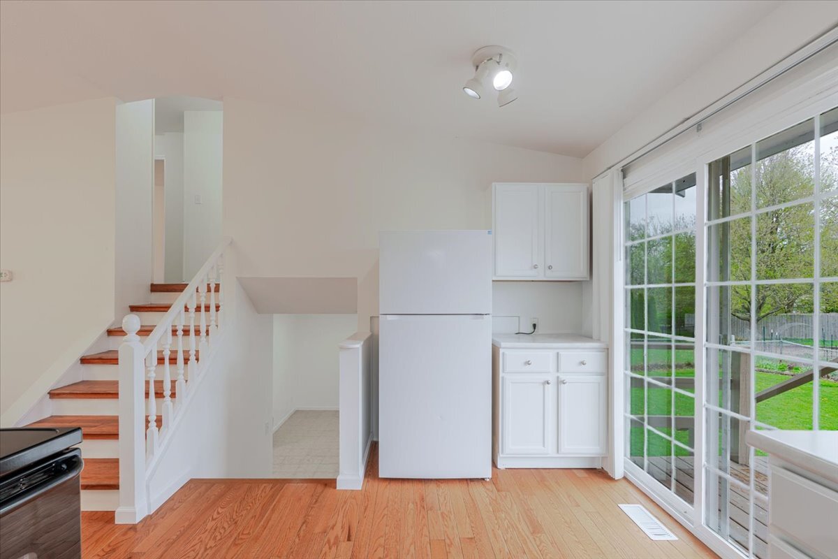 1315 Bancroft Drive, Bloomington, IL 61704