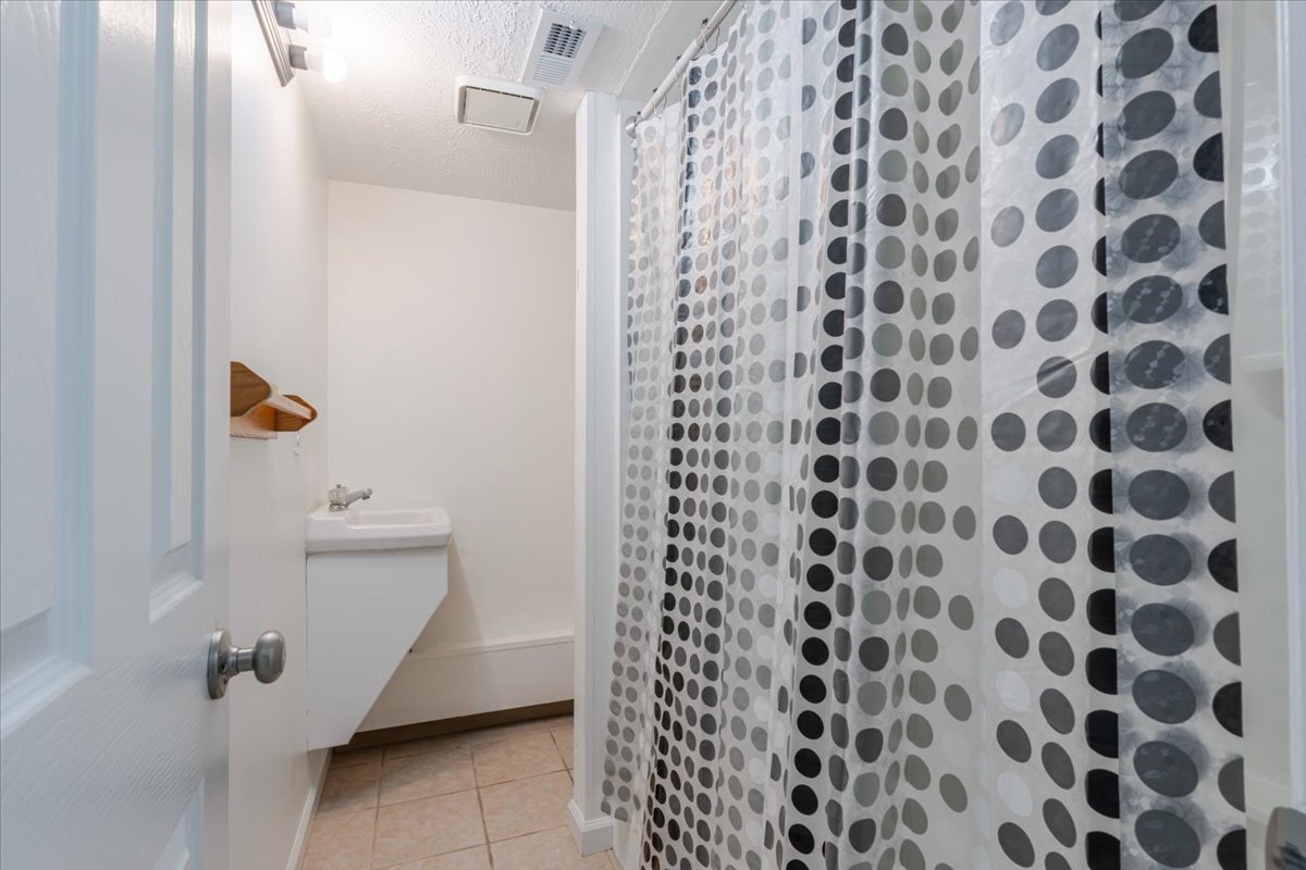 1315 Bancroft Drive, Bloomington, IL 61704