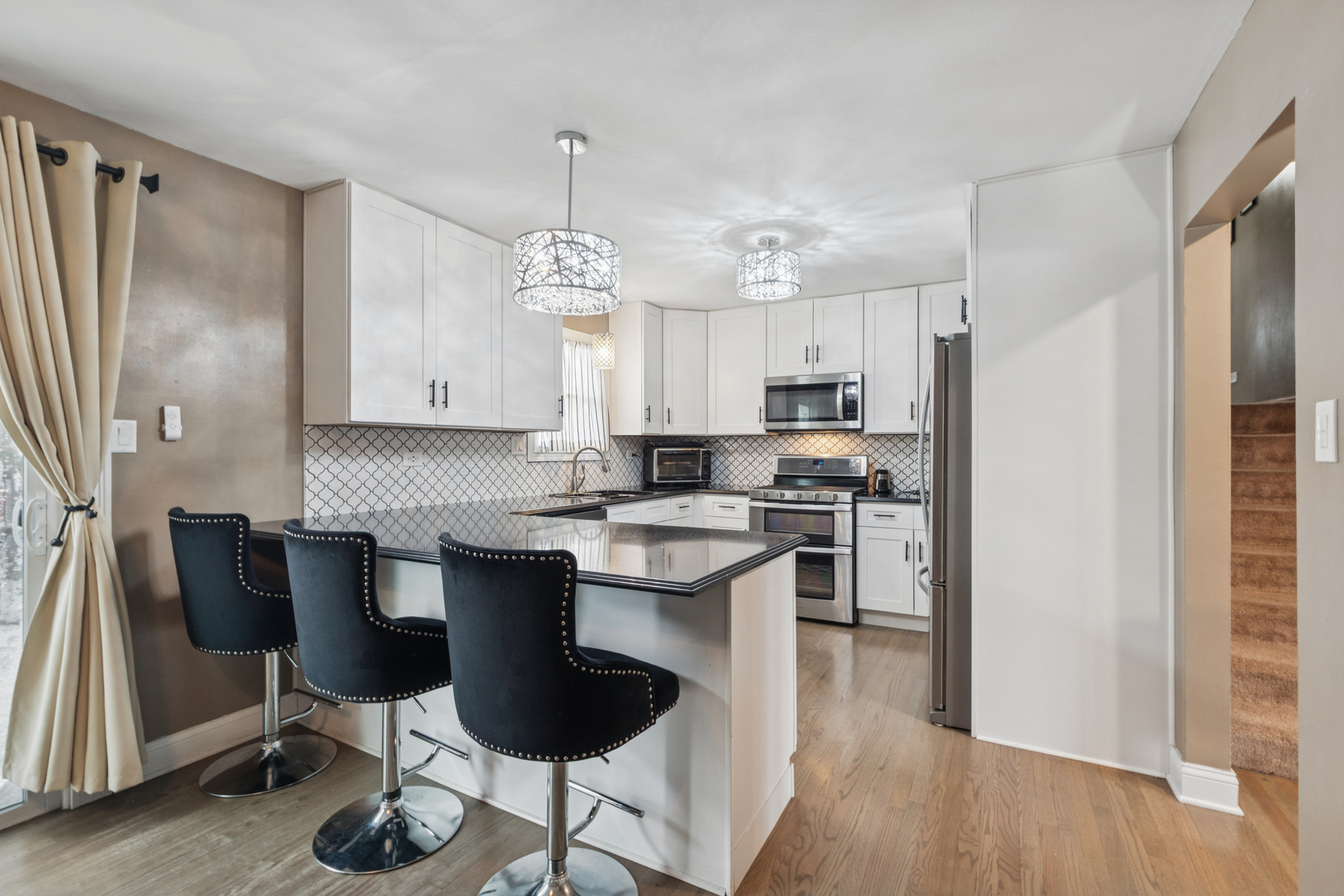 15201 GEOFFREY Road, Oak Forest, IL 60452