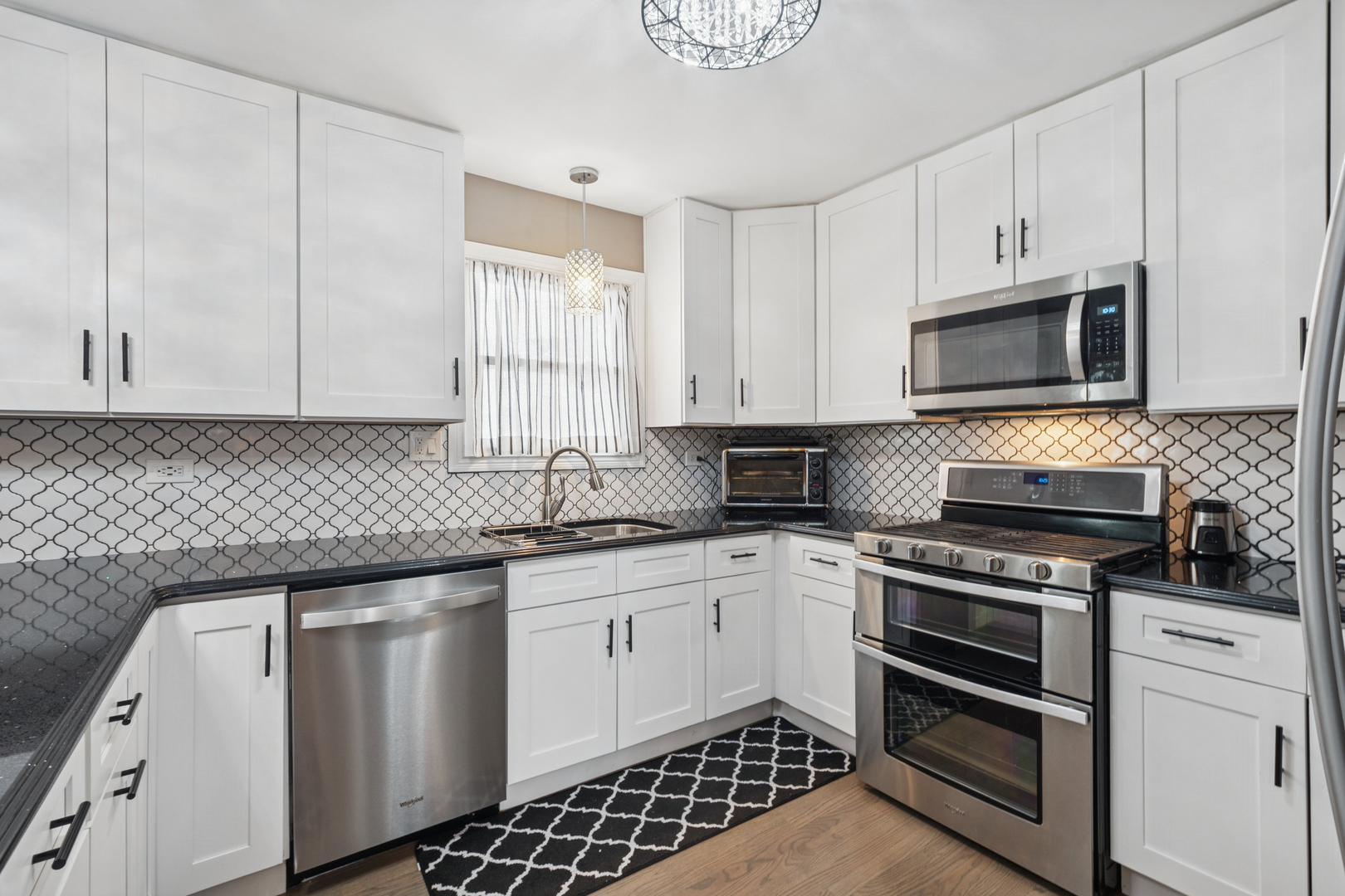 15201 GEOFFREY Road, Oak Forest, IL 60452