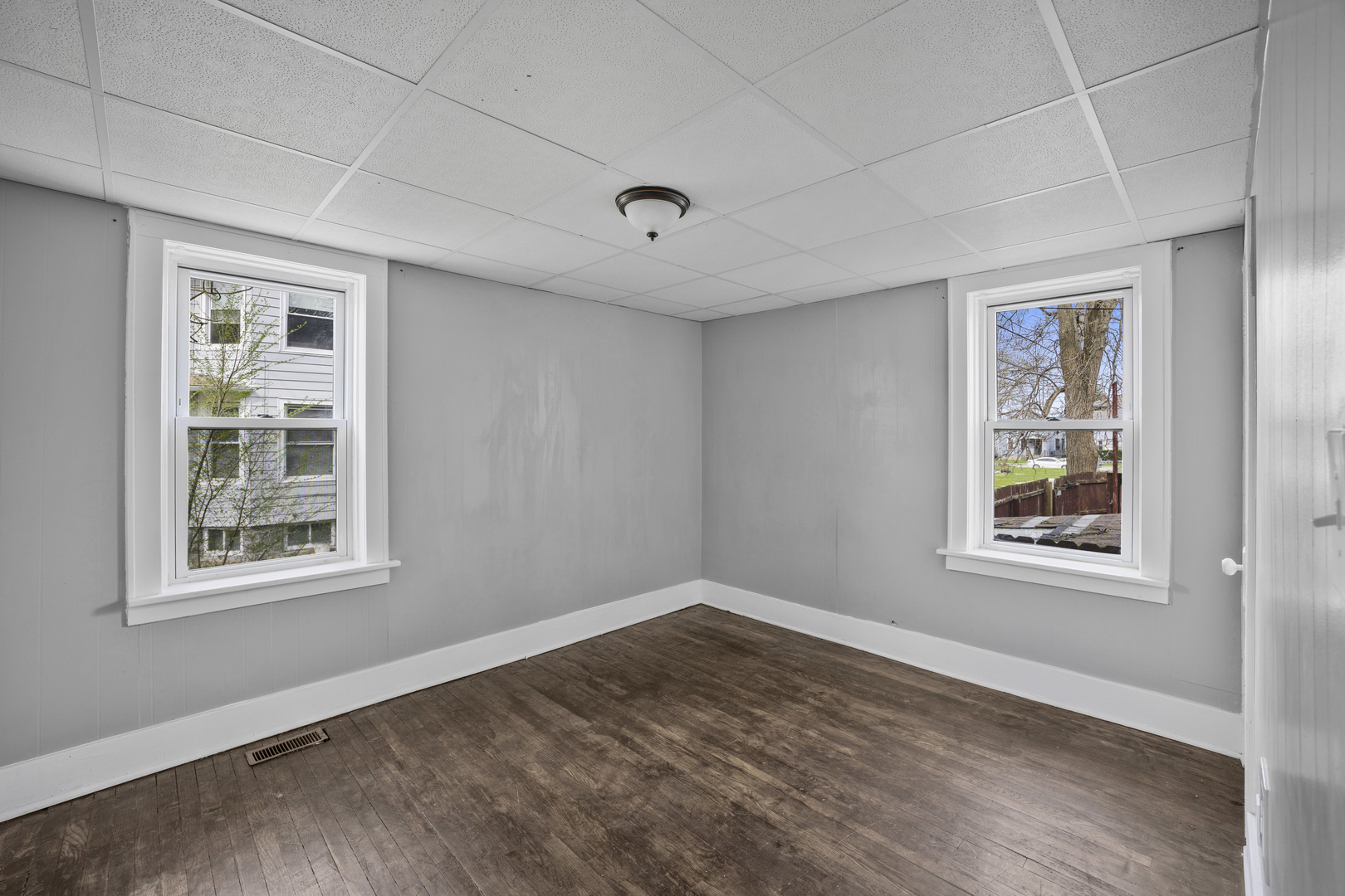 1665 Aberdeen Street, Chicago Heights, IL 60411