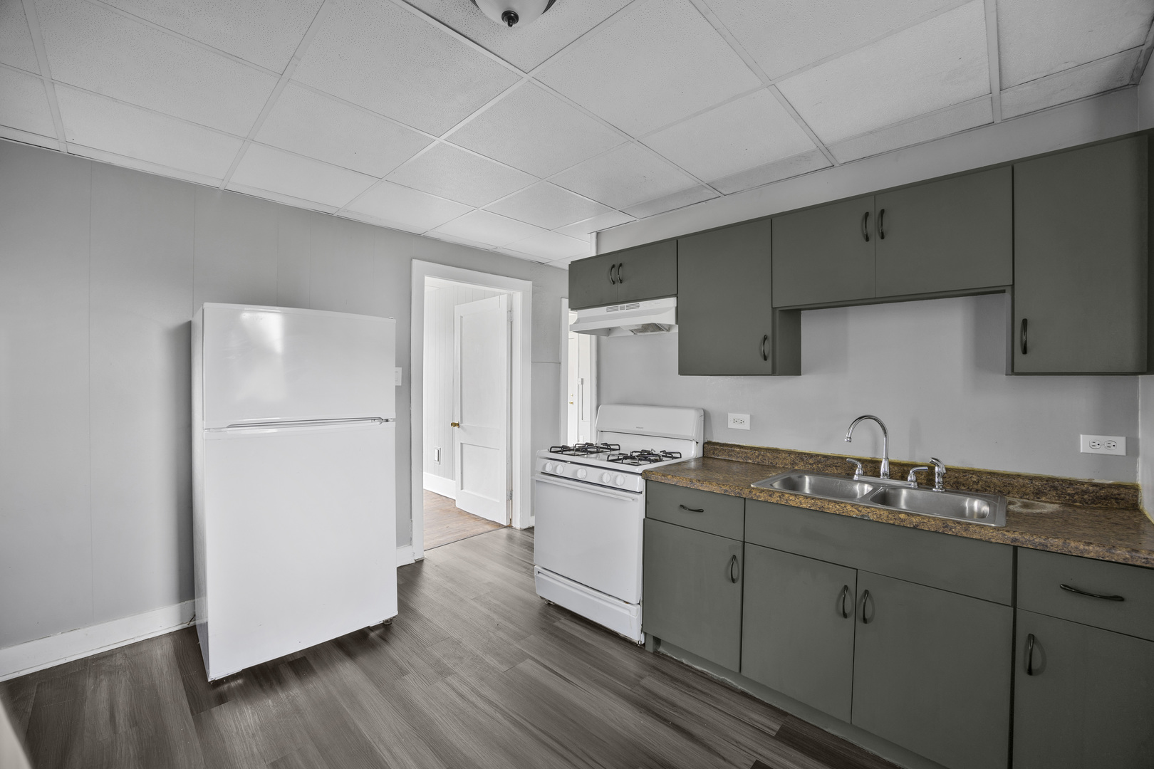 1665 Aberdeen Street, Chicago Heights, IL 60411