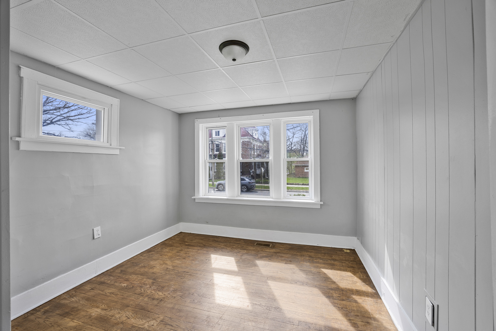 1665 Aberdeen Street, Chicago Heights, IL 60411