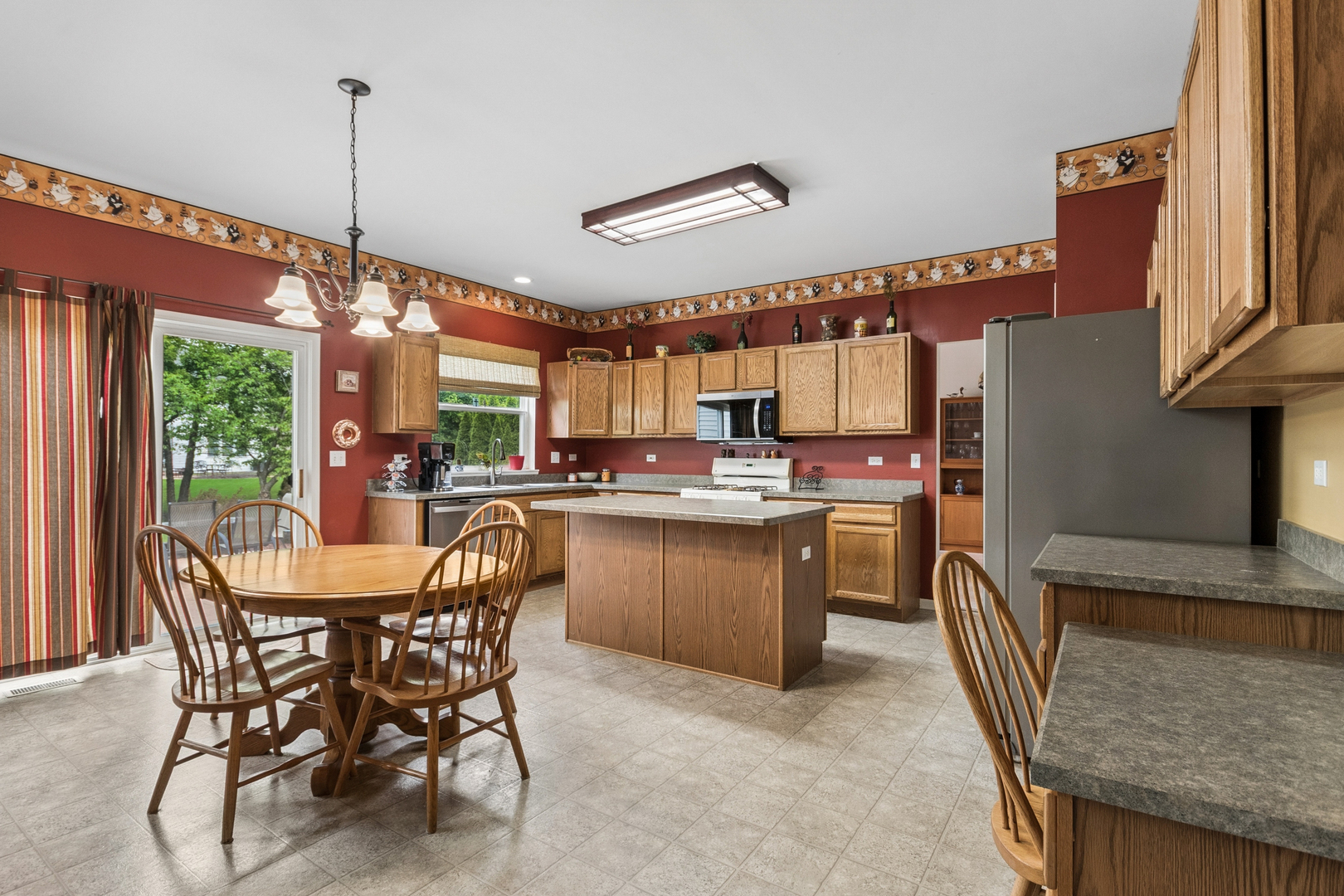 24132 Norfolk Lane, Plainfield, IL 60585