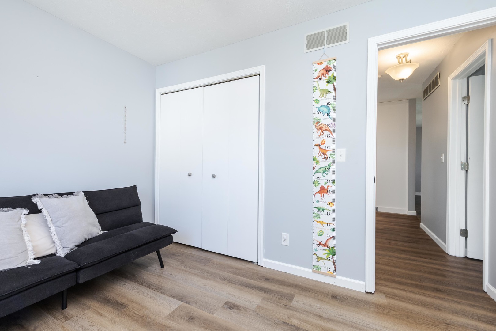 21 Cedar Court, Bloomington, IL 61701