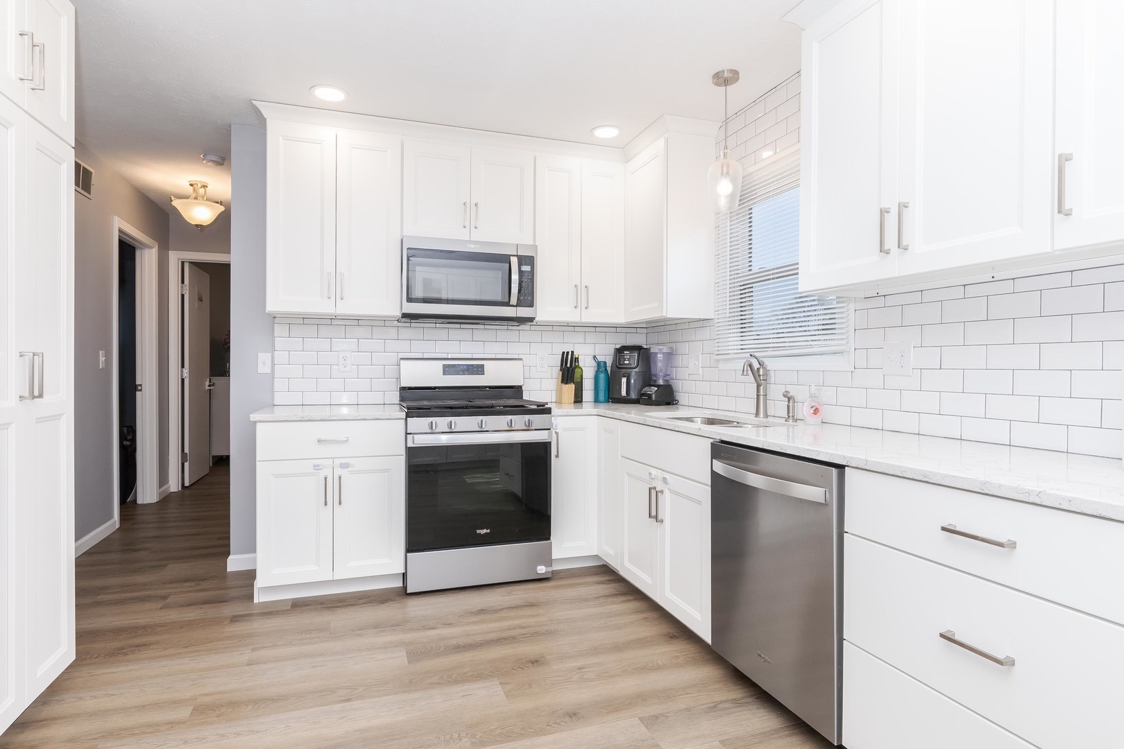 21 Cedar Court, Bloomington, IL 61701