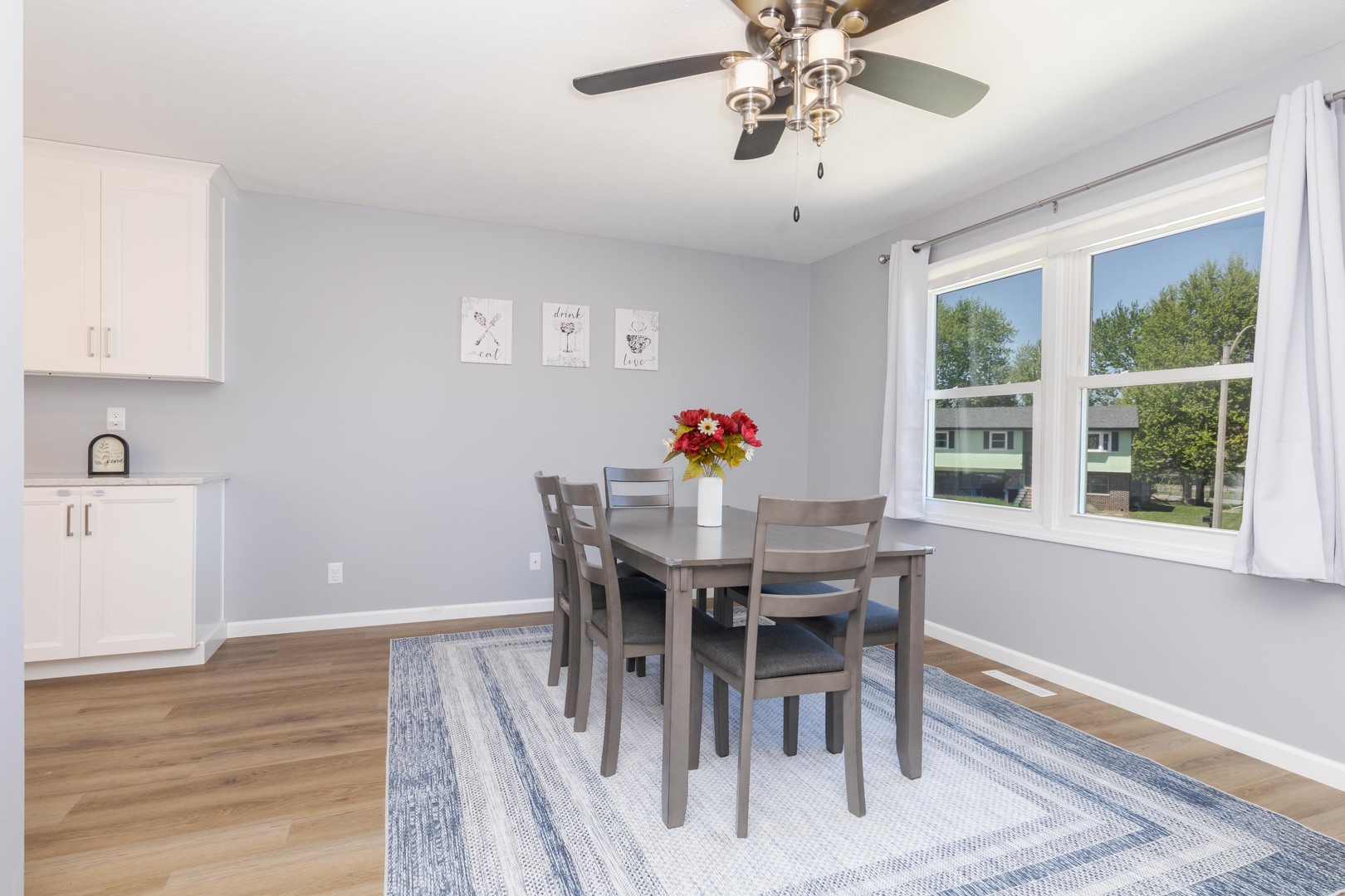 21 Cedar Court, Bloomington, IL 61701