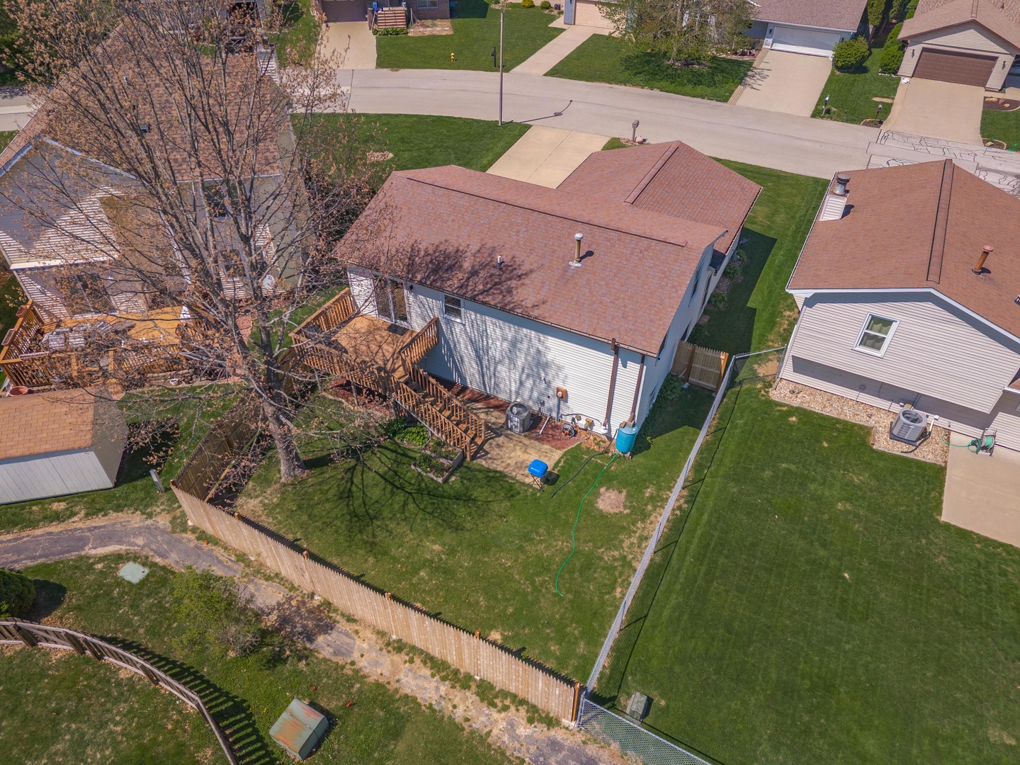 21 Cedar Court, Bloomington, IL 61701