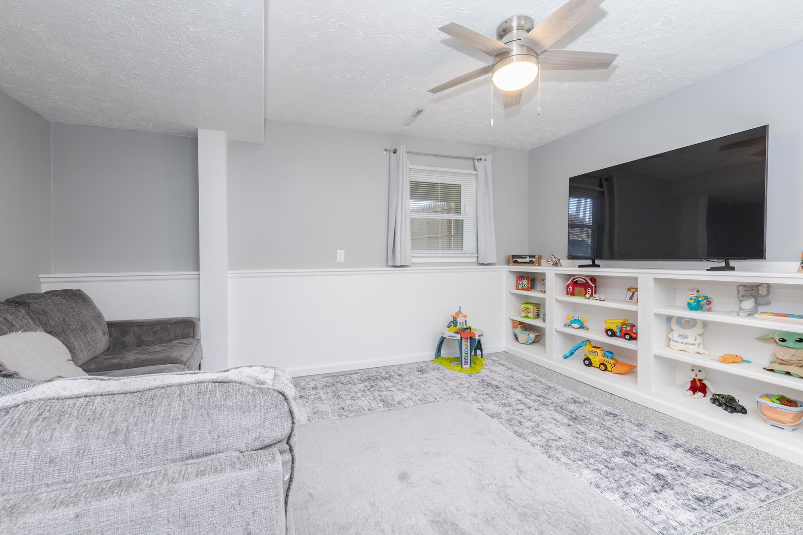 21 Cedar Court, Bloomington, IL 61701