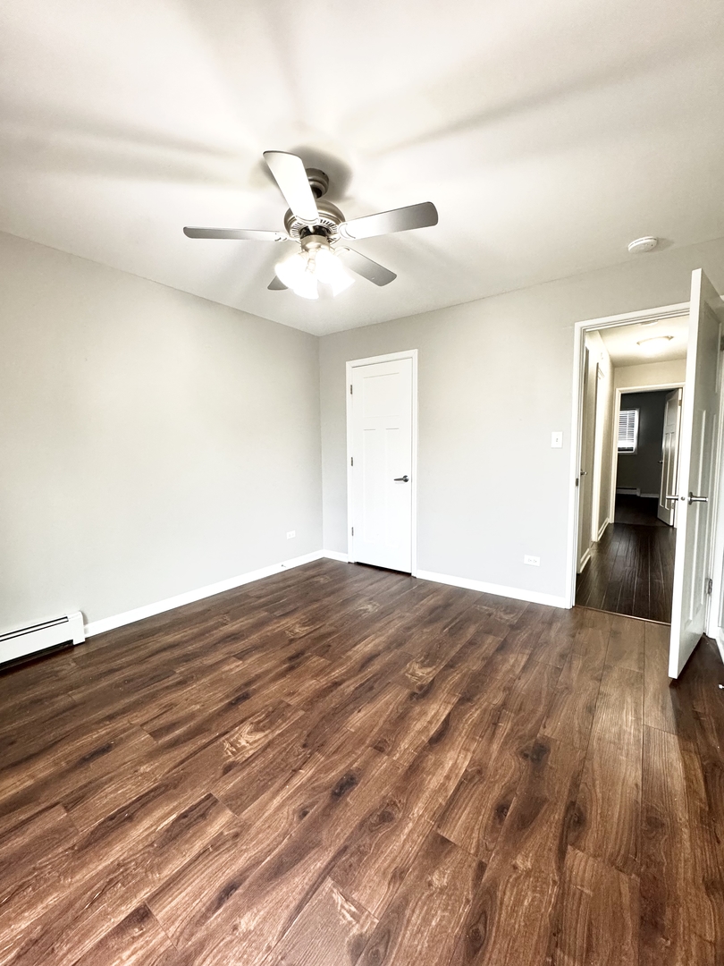 5644 W 105th Street #2W, Oak Lawn, IL 60453