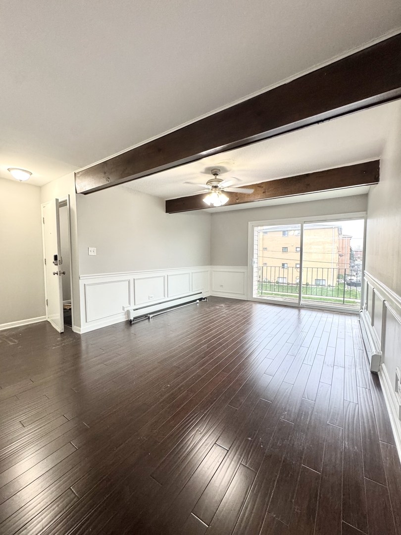 5644 W 105th Street #2W, Oak Lawn, IL 60453