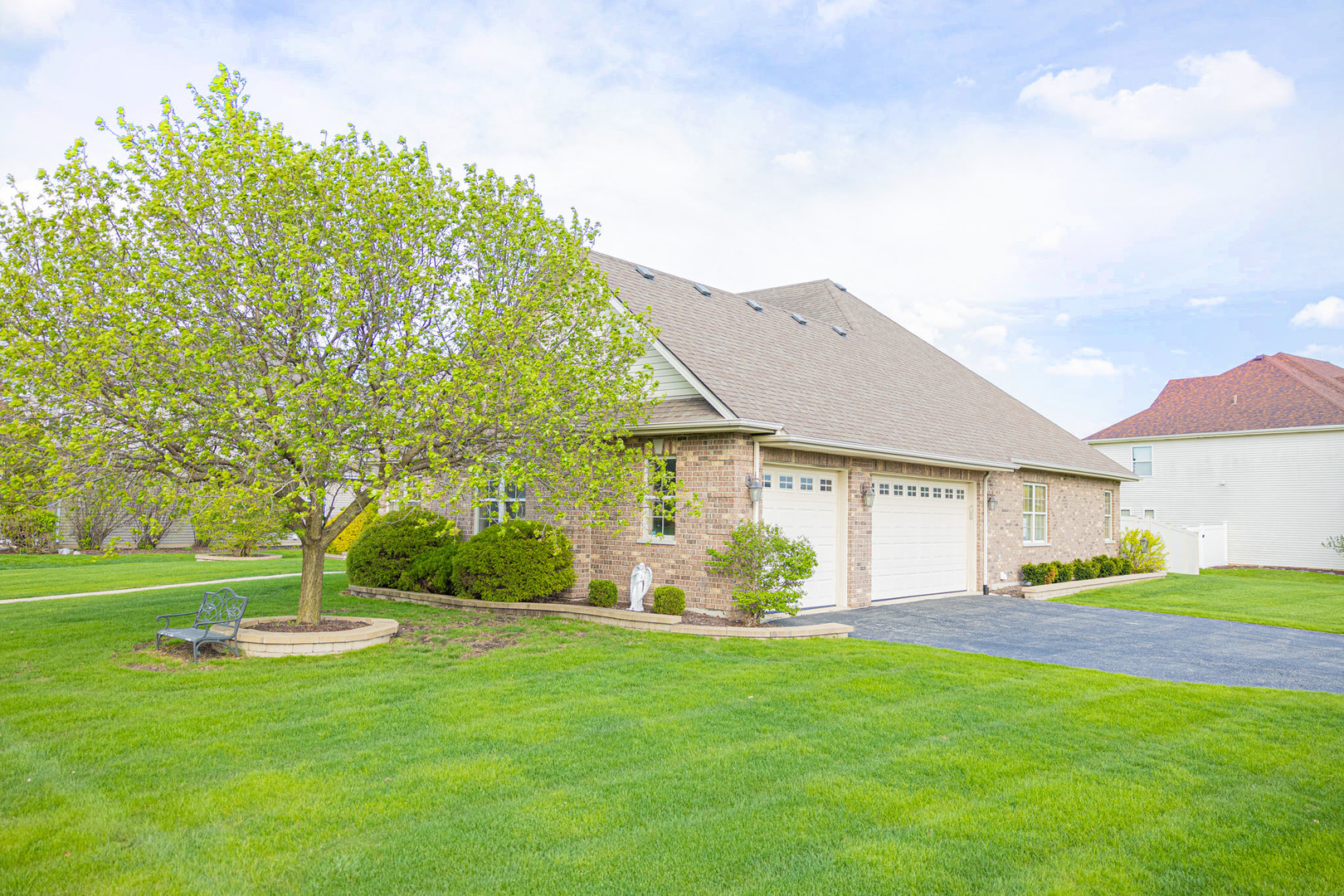 12819 Waterford Boulevard, Plainfield, IL 60585