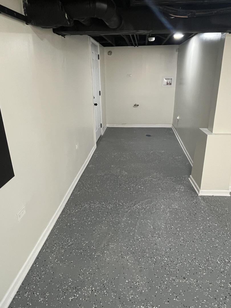 8015 S Avalon Avenue, Chicago, IL 60619