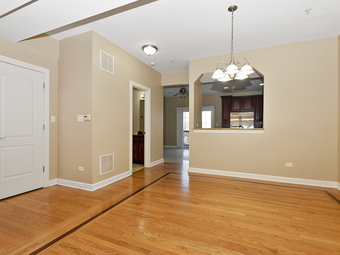 7204 W 83rd Street, Bridgeview, IL 60455