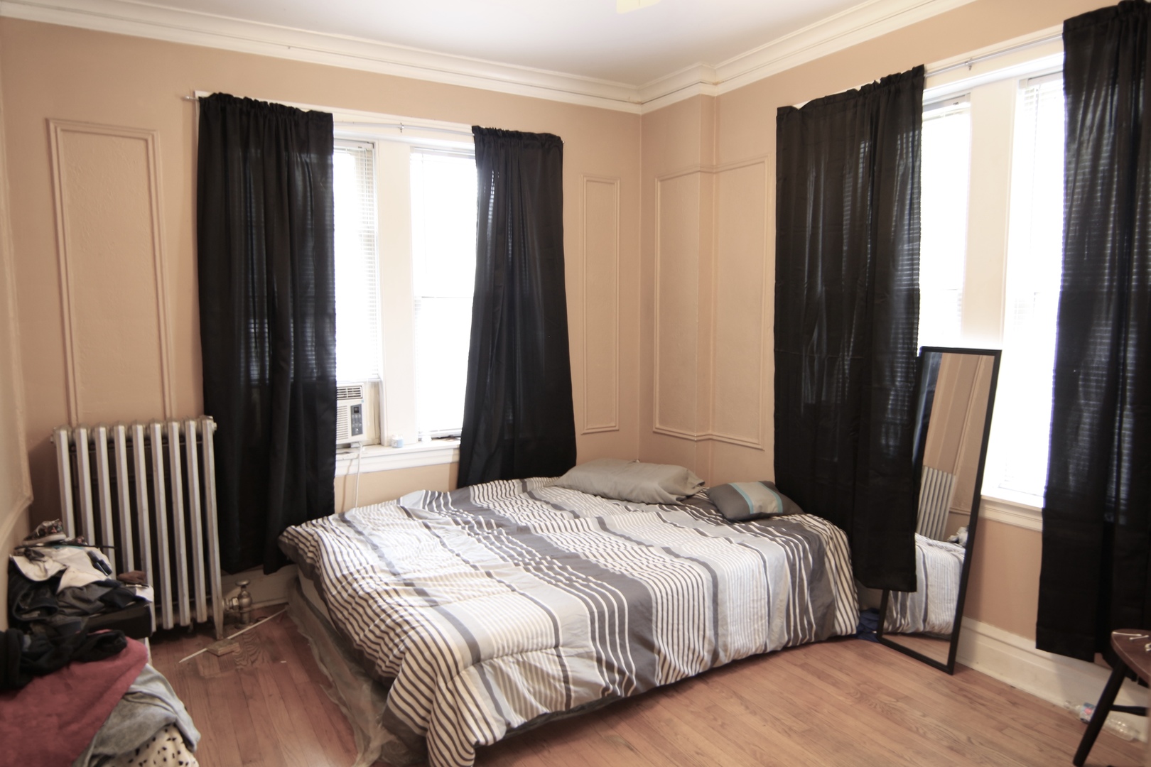 2859 N Kostner Unit 1 Avenue, Chicago, IL 60641