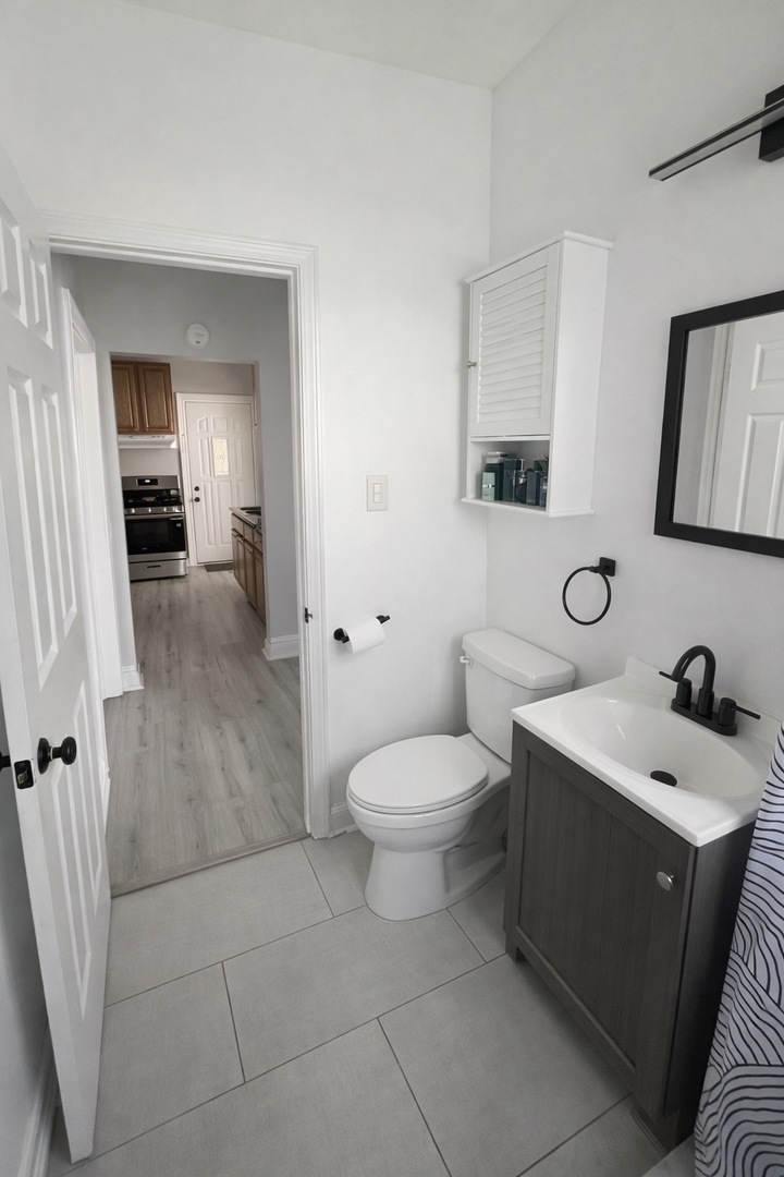 2859 N Kostner Avenue #1, Chicago, IL 60641