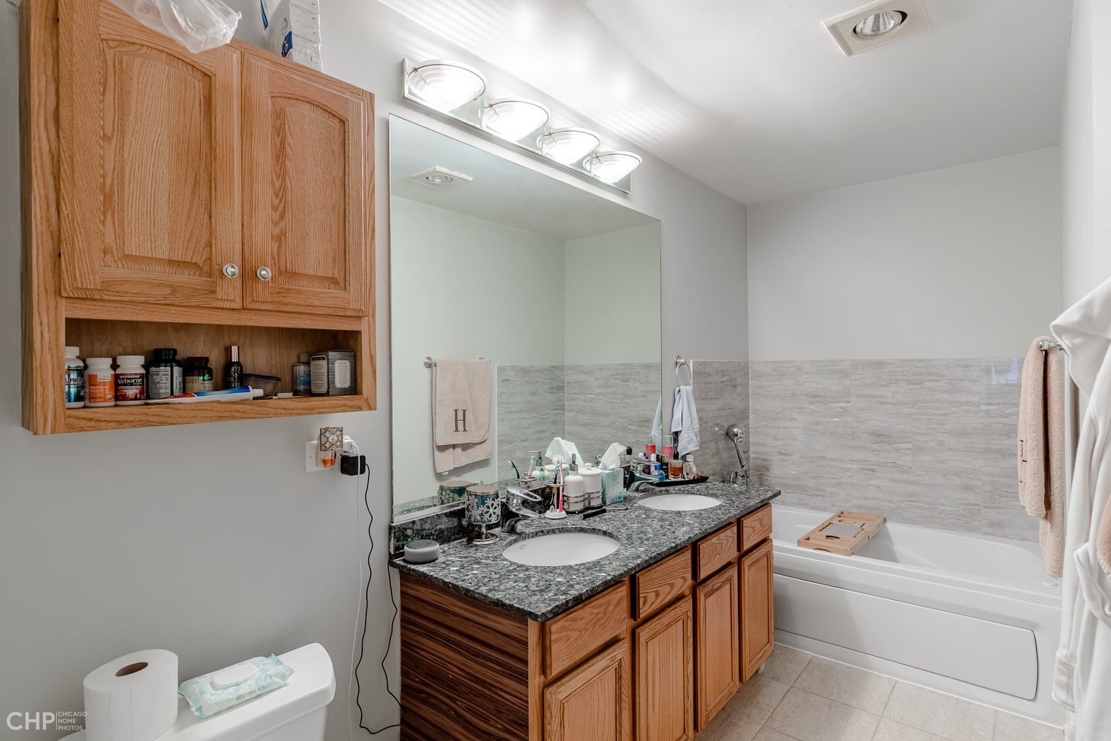 843 W Monroe Street #4B, Chicago, IL 60607