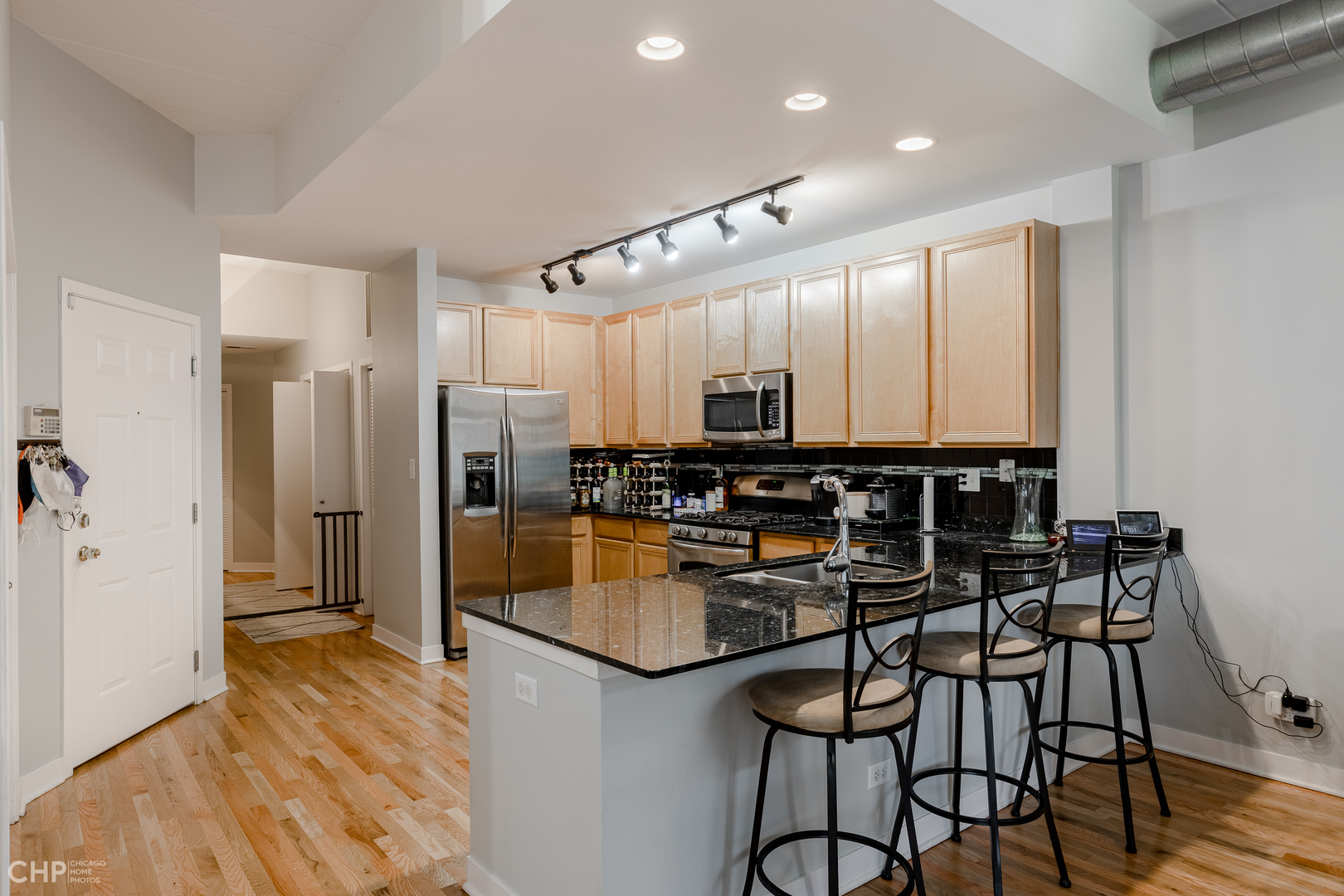 843 W Monroe Street #4B, Chicago, IL 60607