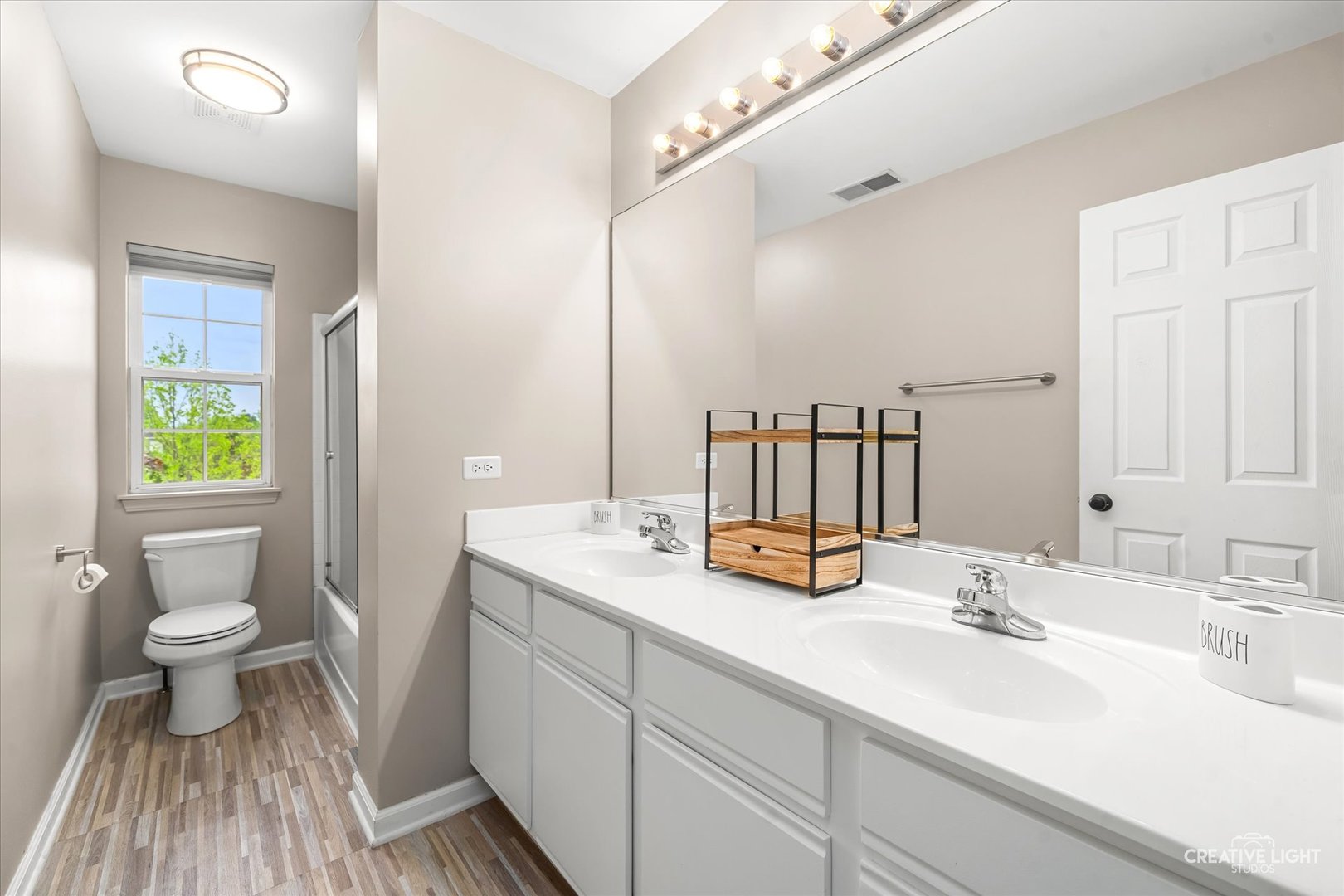 2712 Jenna Circle, Montgomery, IL 60538