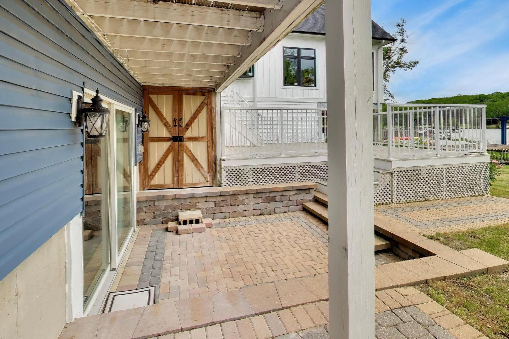 701 N Harrison Street, Algonquin, IL 60102
