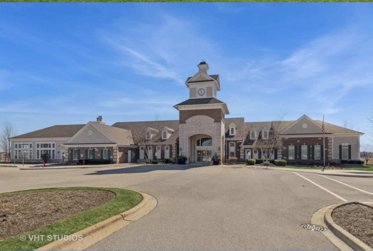 3295 Comstock Court, Mundelein, IL 60060