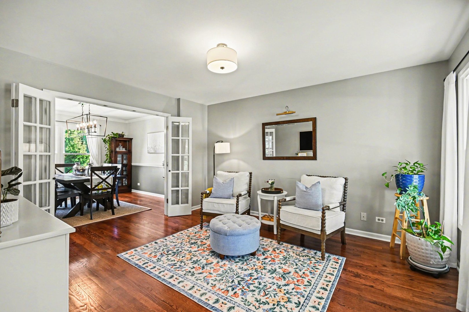 22W450 Cherry Lane, Glen Ellyn, IL 60137