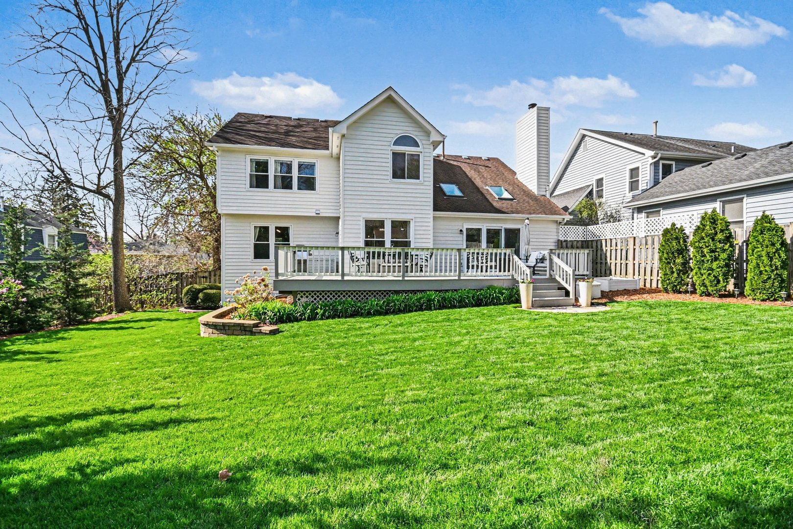 22W450 Cherry Lane, Glen Ellyn, IL 60137