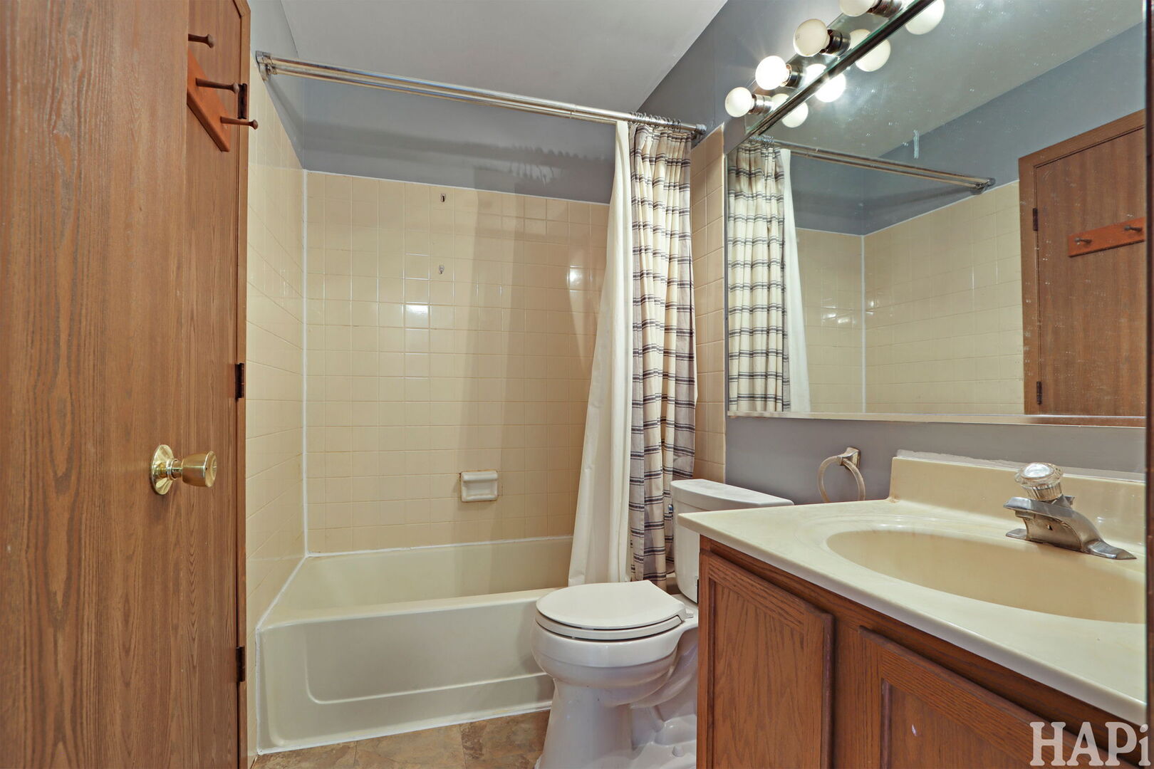 3407 York Lane, Island Lake, IL 60042