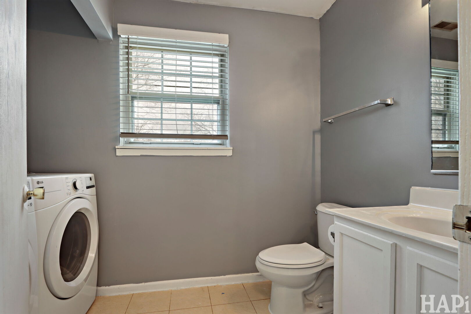 3407 York Lane, Island Lake, IL 60042