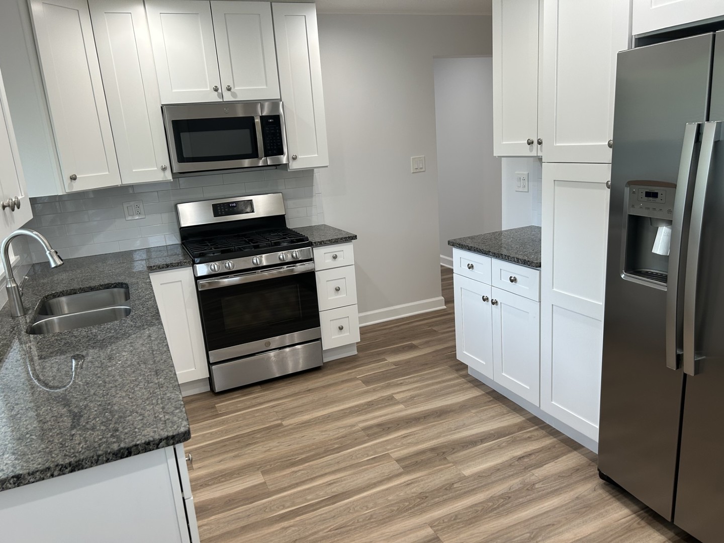 105 N PHELPS Avenue, Arlington Heights, IL 60004