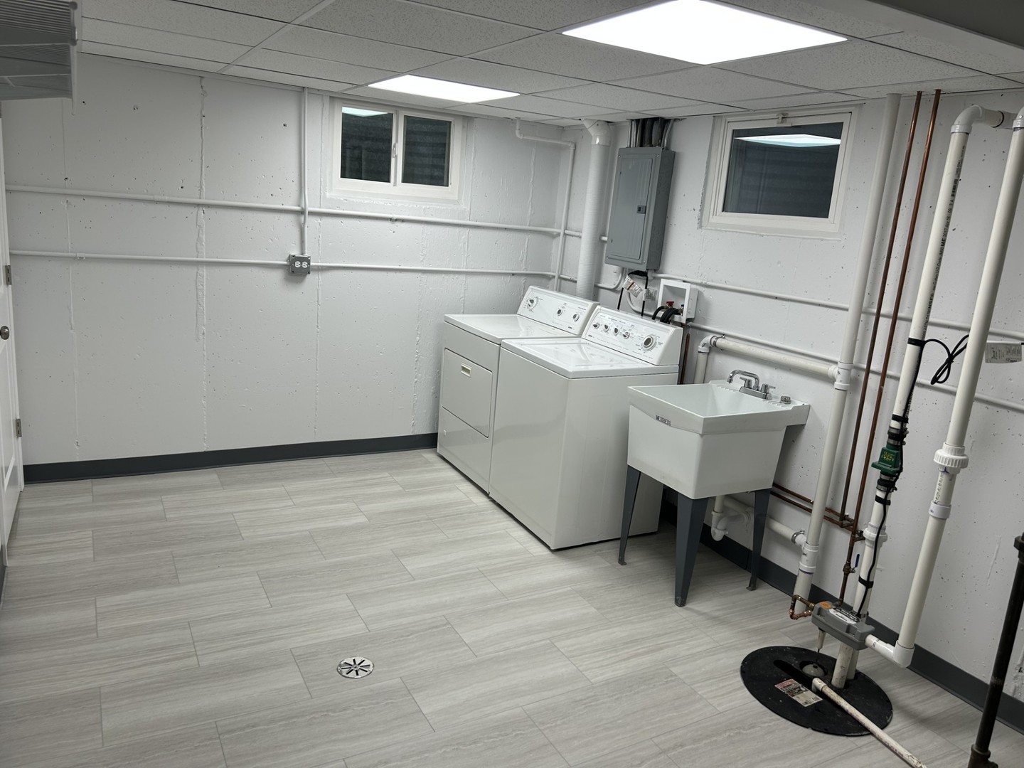 105 N PHELPS Avenue, Arlington Heights, IL 60004