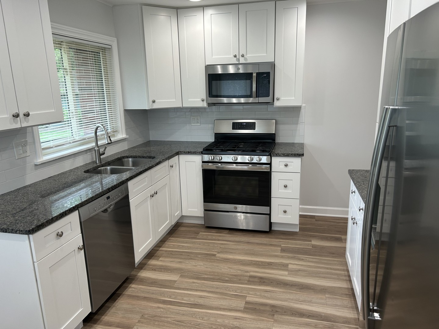 105 N PHELPS Avenue, Arlington Heights, IL 60004