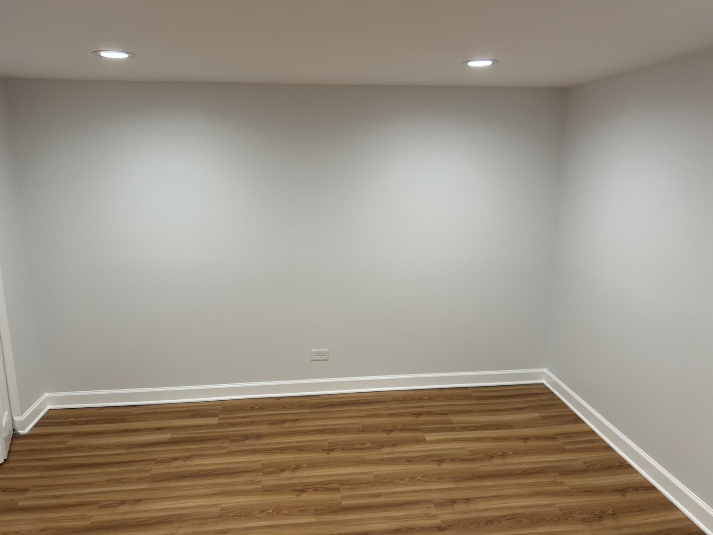 105 N PHELPS Avenue, Arlington Heights, IL 60004