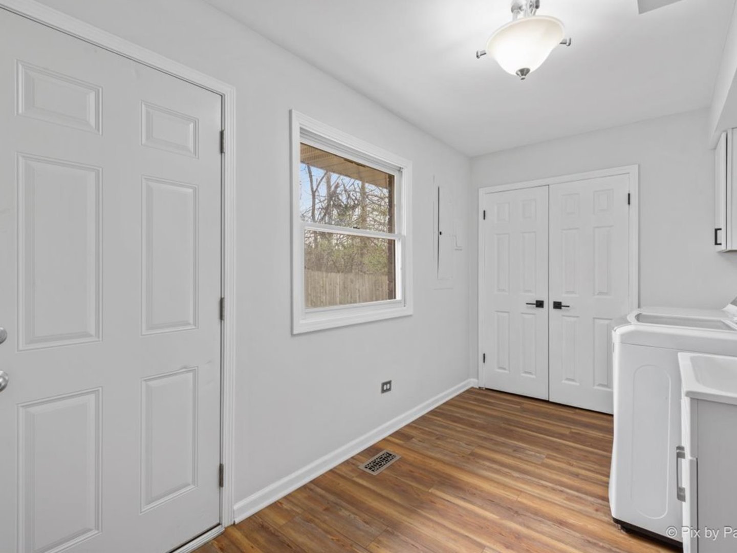 Prospect Heights, IL 60070