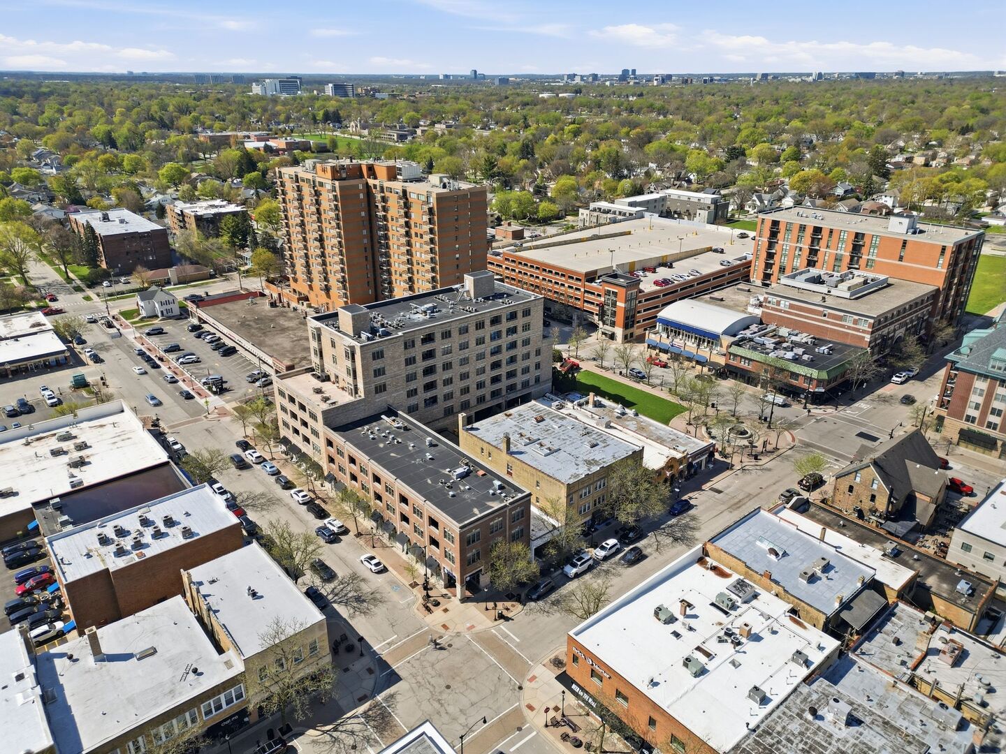 5 W Campbell Street, Arlington Heights, IL 60005