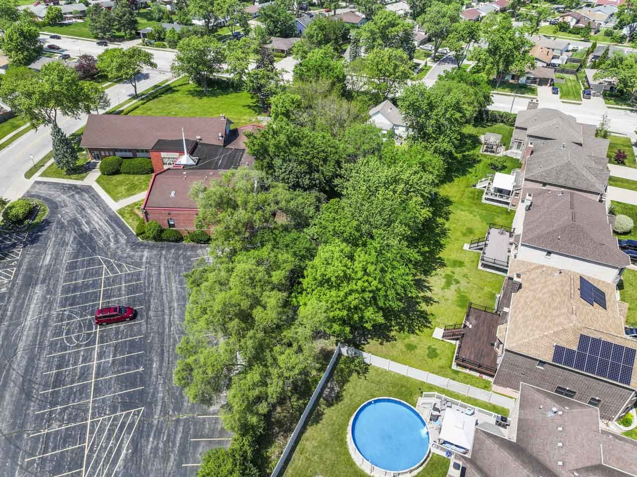 309 Landmeier Road, Elk Grove Village, IL 60007