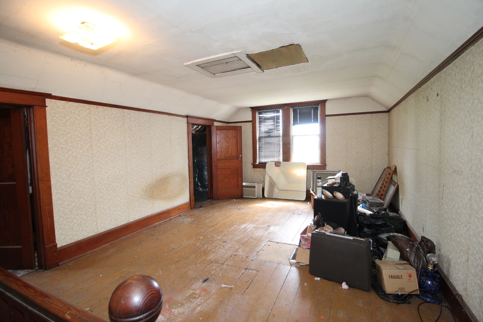 29369 N 1200 East Road, Blackstone, IL 61313