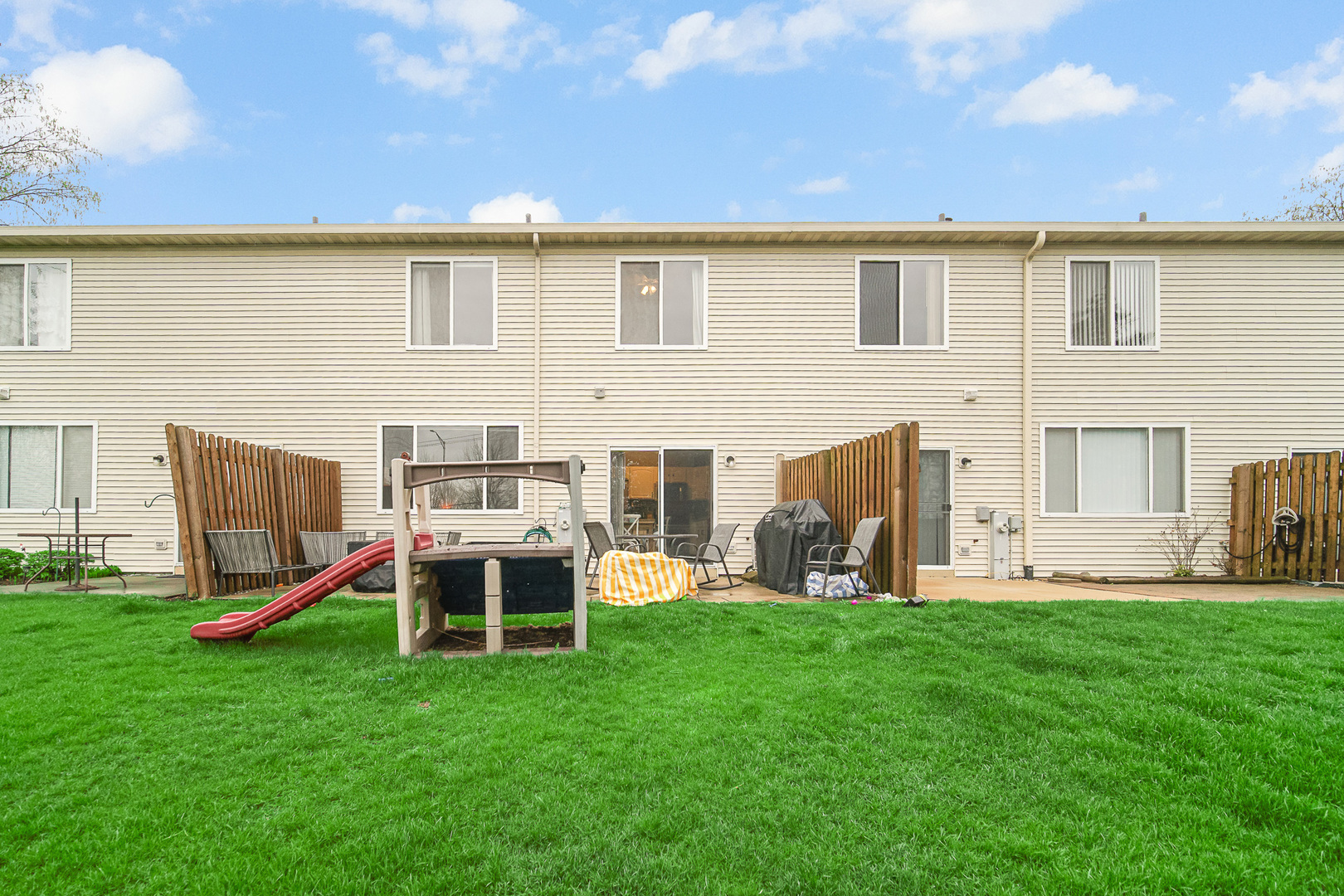 1882 N Wentworth Circle, Romeoville, IL 60446