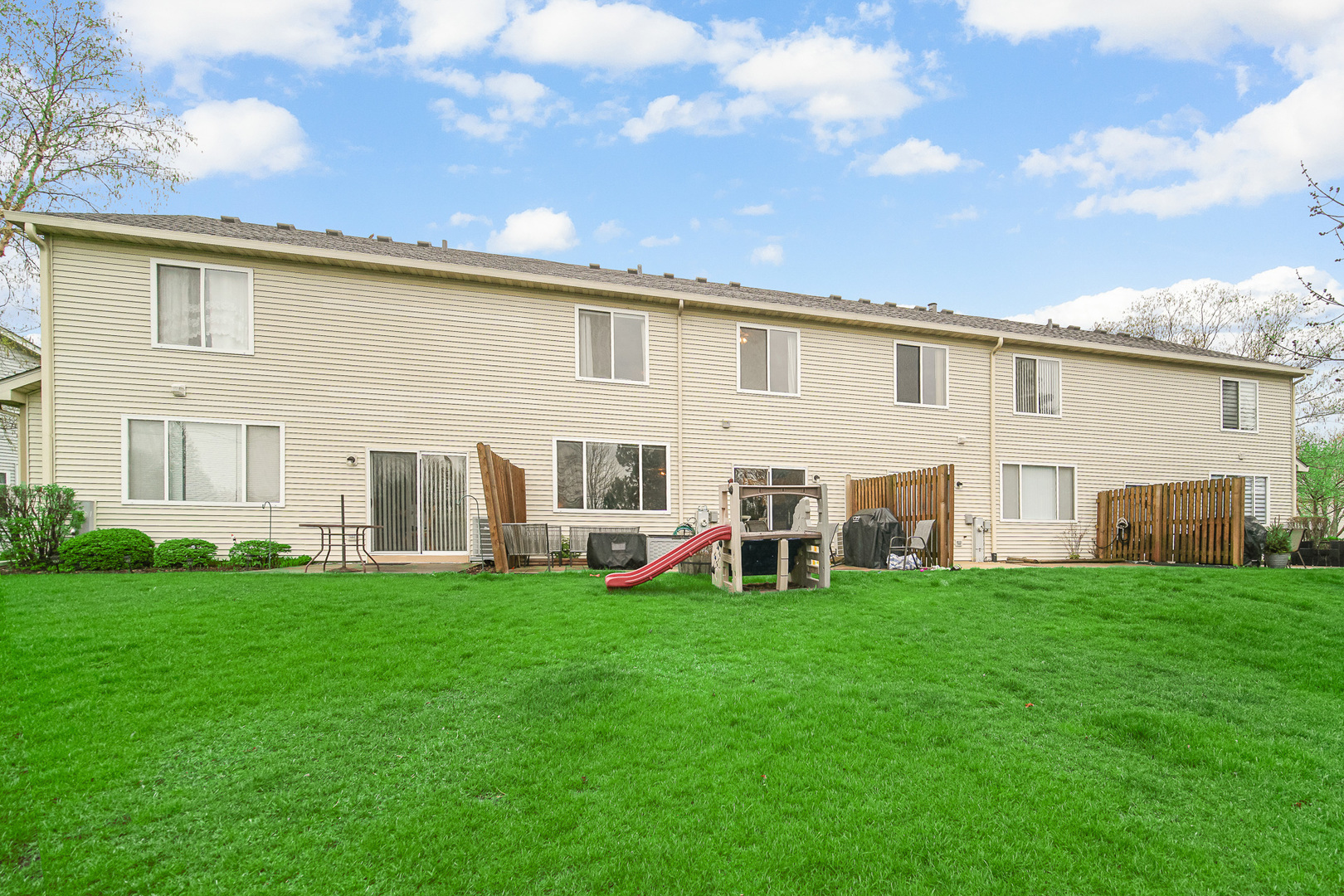 1882 N Wentworth Circle, Romeoville, IL 60446