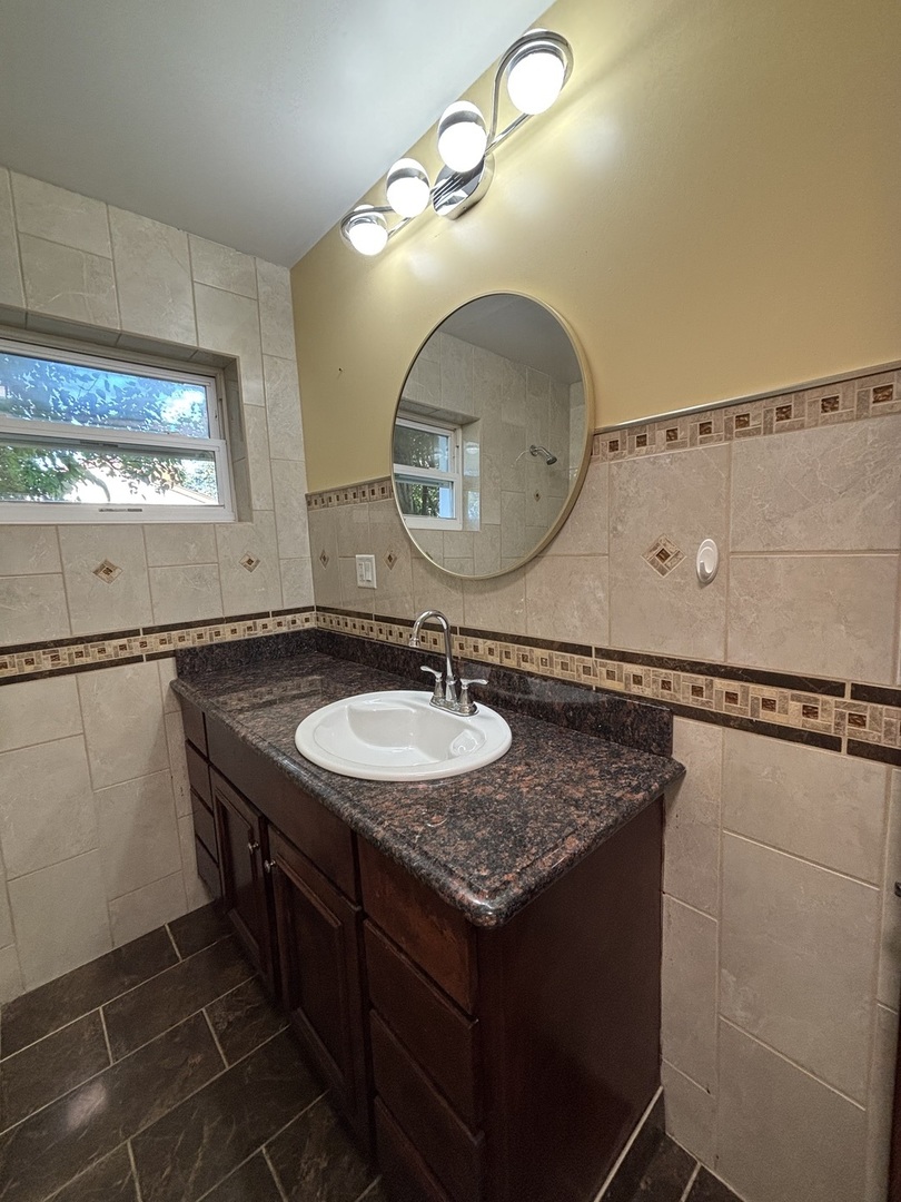 2312 209th Street, Chicago Heights, IL 60411