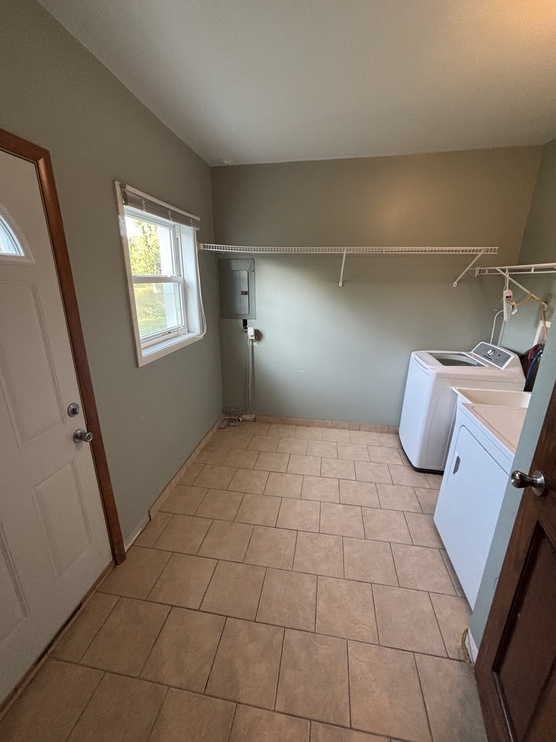 2312 209th Street, Chicago Heights, IL 60411