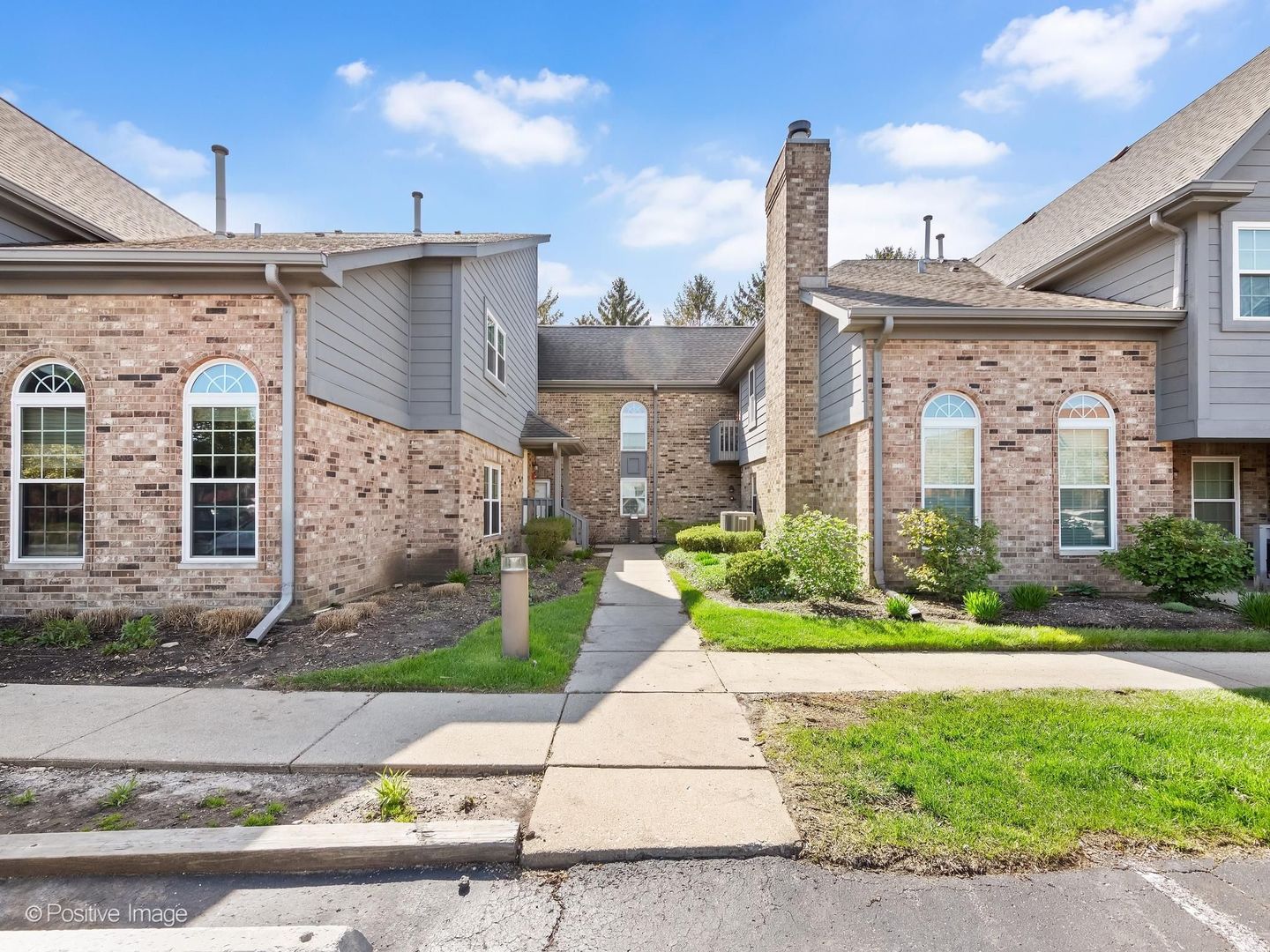 43 Foxcroft Road #135, Naperville, IL 60565