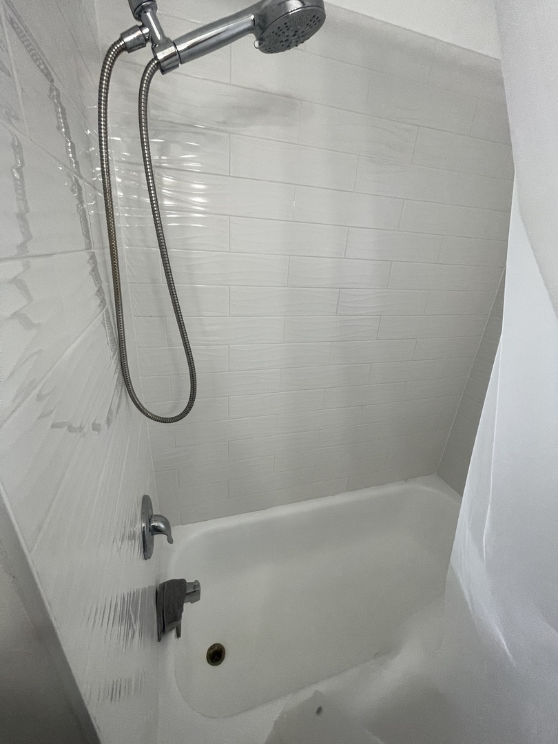 3002 Harris Drive, Joliet, IL 60431